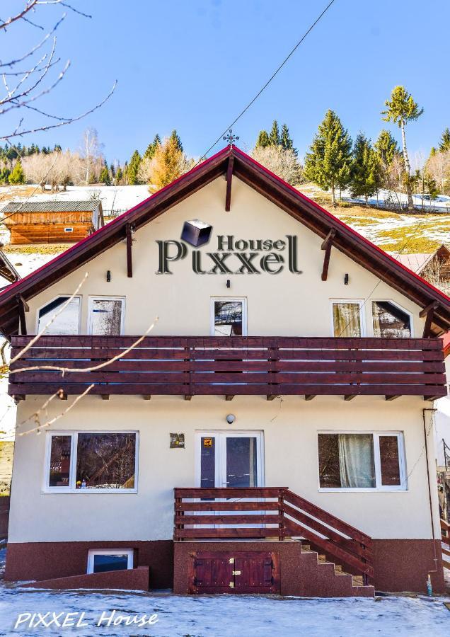 Hotel Pixxel House à Moeciu De Sus Extérieur photo